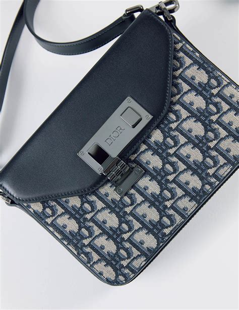 dior crossbody bag men's|dior men's toiletry bag.